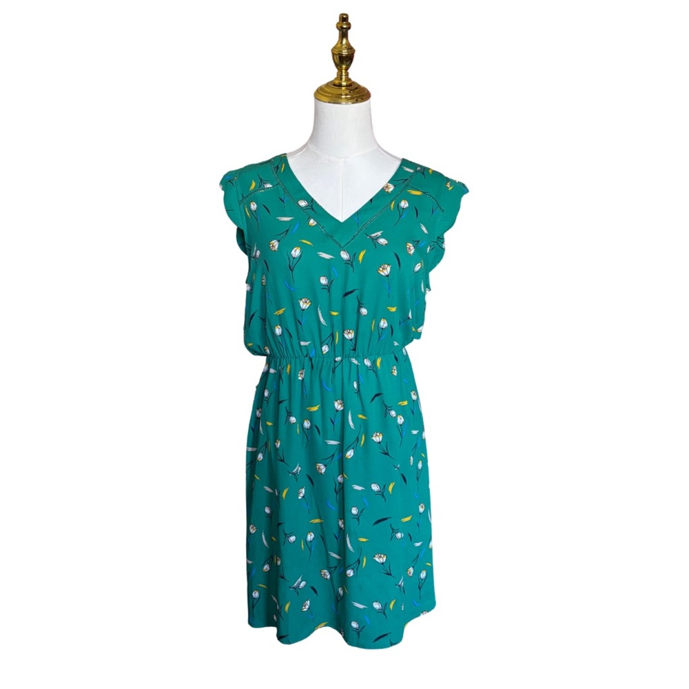 41 Hawthorn Green Floral Scalloped Open Back Midi Dress